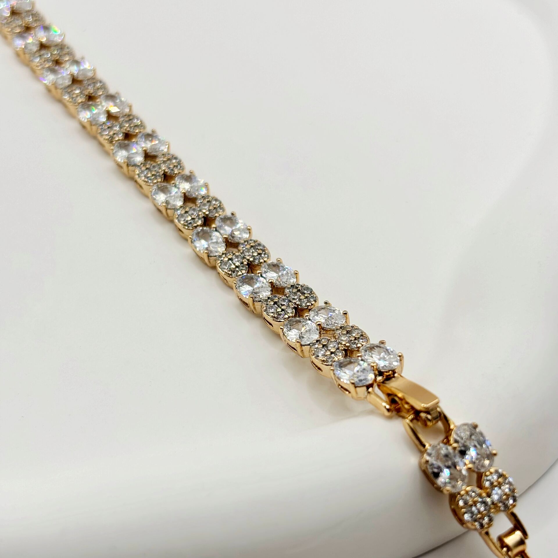 GOLDERA Çift Sıra Elips Zirkon Taşlı Quality Çelik Bilezik