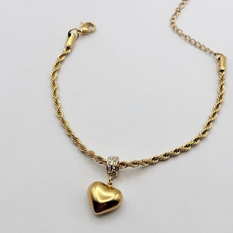 Kalp Charm’lı Altın Renk Burgu Bileklik