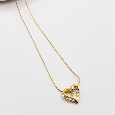 Kalpli Çelik Gold Kolye