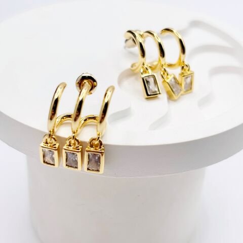 Üçlü Görünümlü Zirkon Taşlı Gold Küpe