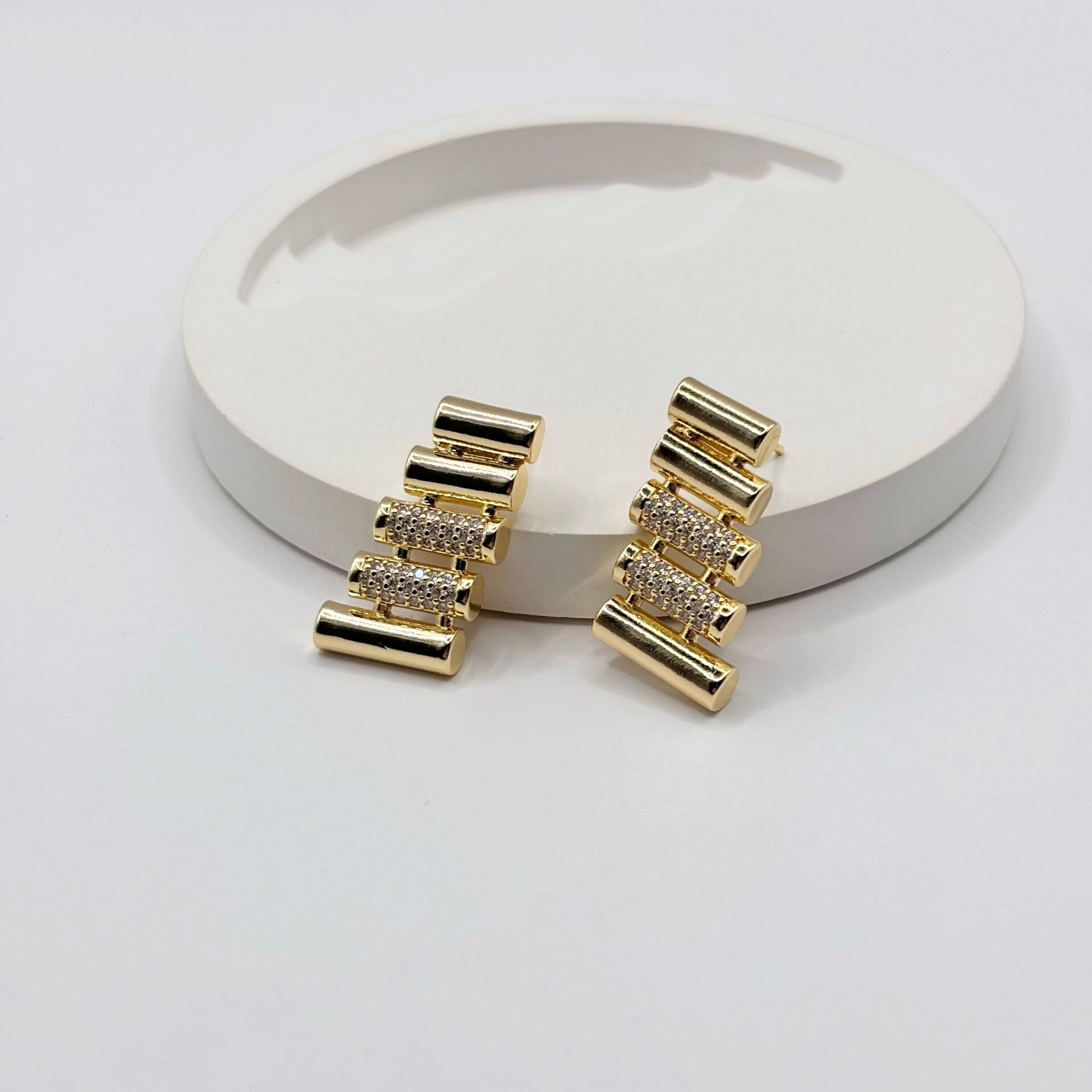 Gold Çelik Küpe
